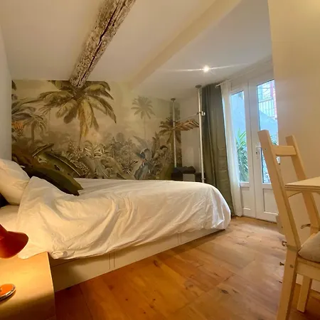 Tiny House Au Fond Du Jardin En Plein Centre Ville Marseille Exterior photo
